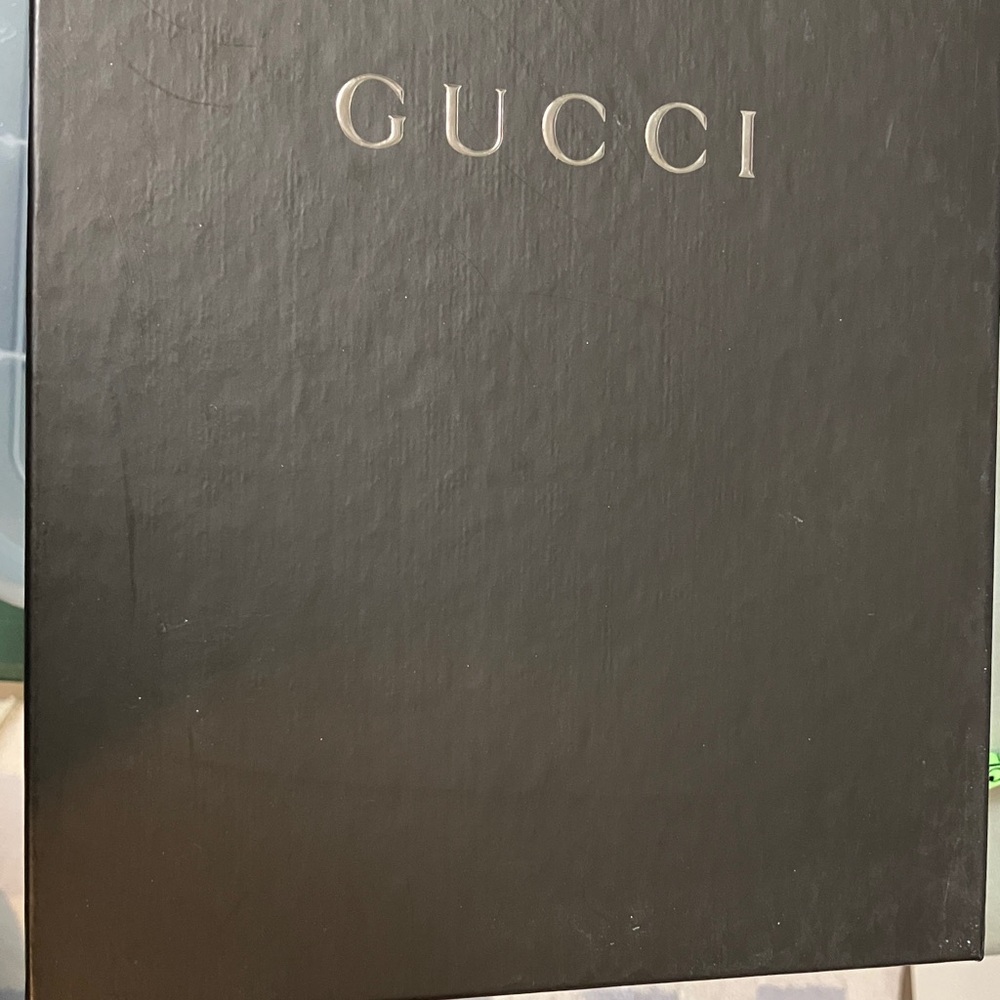 Gucci 8 Burgundy Patent Leather Heels Horsebit - Picture 10 of 11
